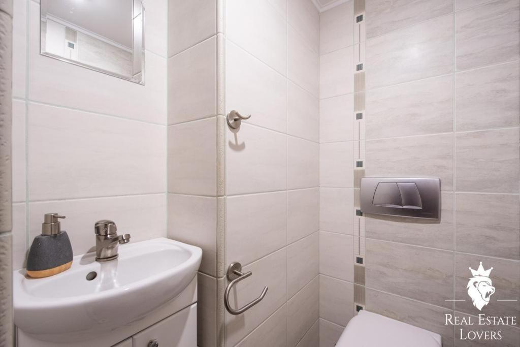 Warsaw Garden Apartment 70M2 Kültér fotó